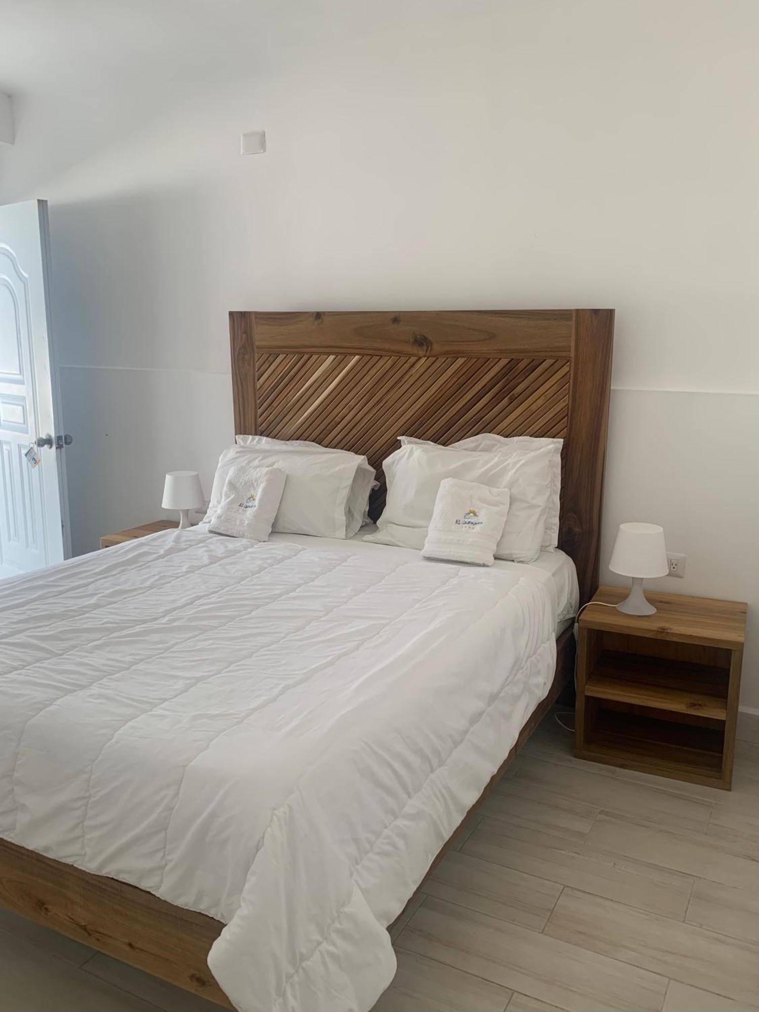 Hotel El Quemaito - Luxury Oceanfront Retreat Barahona Εξωτερικό φωτογραφία